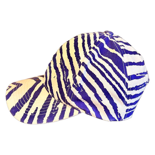 PURPLE-WHITE ZEBRA CAP